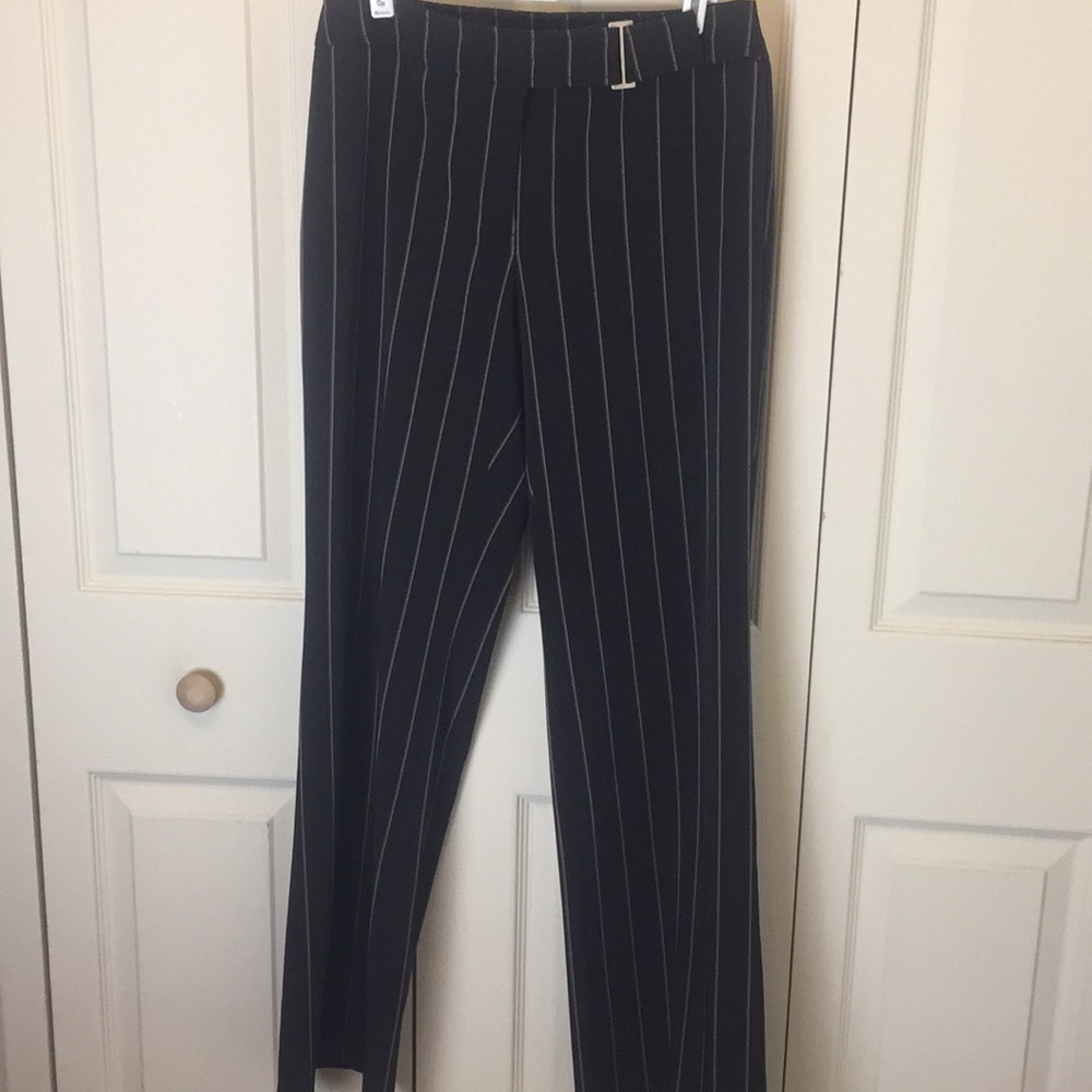 Women’s trousers